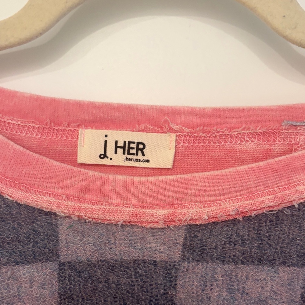 NWOT Pink and Gray Checkered Women's Top - Picture 2 of 3
